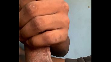 A MONSTROUS BIG BLACK DICK HUNGRY FOR SOME PUSSY. Need a pussy to pounce on like a bull I AM.With 9 shots of cum loads.