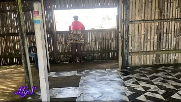 Amateur porn star records her first voyeur porn at a country side beach house