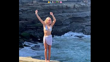 ASSES IN PUBLIC! CUTE Jordy Kummer and her babe friends bare their tit in public!