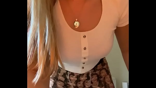 UK slut blonde Ellie