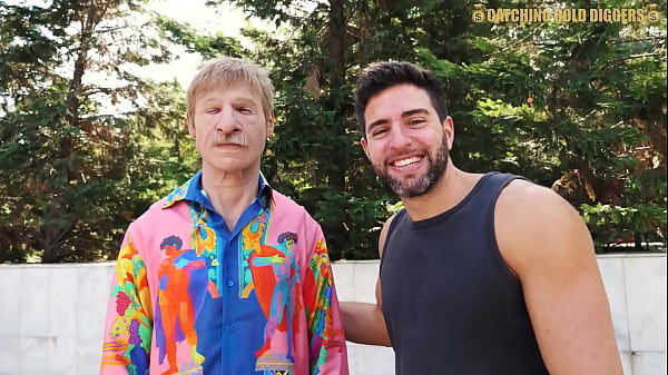 Ukrainian Teen Gets Fucked By A Old Man