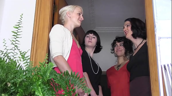 hard female domination – lesbosex