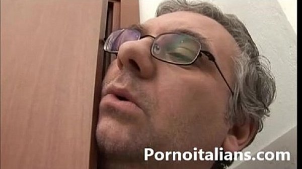 i. italian   italiano padre lecca le tette alla figlia – teen tits italian
